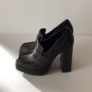 Steve Madden. Lug Sole Chunky Heeled Loafer